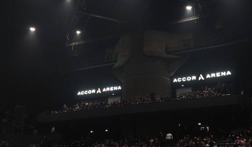 Как мы нашли 4 билета на распроданный концерт Леди Гаги в Париже